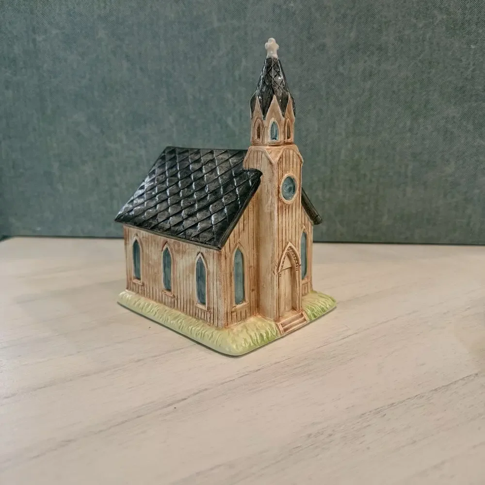 Vtg Porcelain Ceramic Little Brown Gothic Church Music Box Bank Roman EUC VIDEO‎